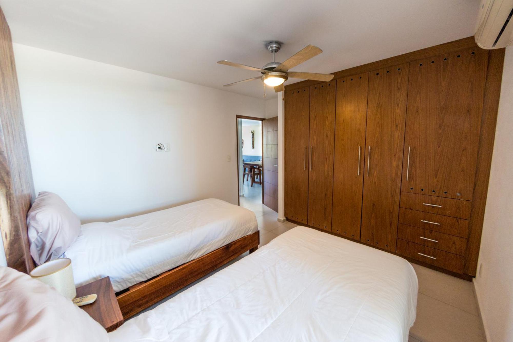 New Beachfront Luxury Apartments Cancún Esterno foto