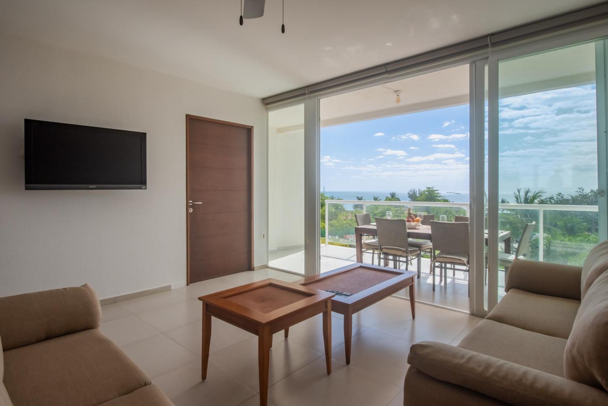 New Beachfront Luxury Apartments Cancún Esterno foto